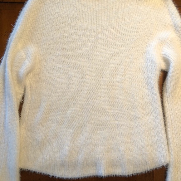 NWT Papaya size S white sweater - Picture 6 of 8